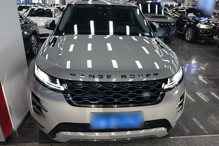 Used Land Rover Range Evoque 2022 Aurora L 249 PS R-Dynamic Luxury Edition Front