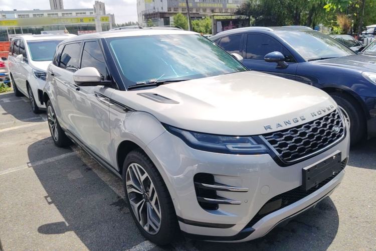 Used Land Rover Range Evoque 2022 Facelifted Aurora L 249 PS R-Dynamic HSE Luxury Edition Front Right 45 Deg