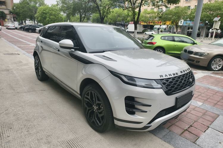 Used Land Rover Range Evoque 2022 Facelifted Aurora L 249 PS R-Dynamic Luxury Edition Front Right 45 Deg
