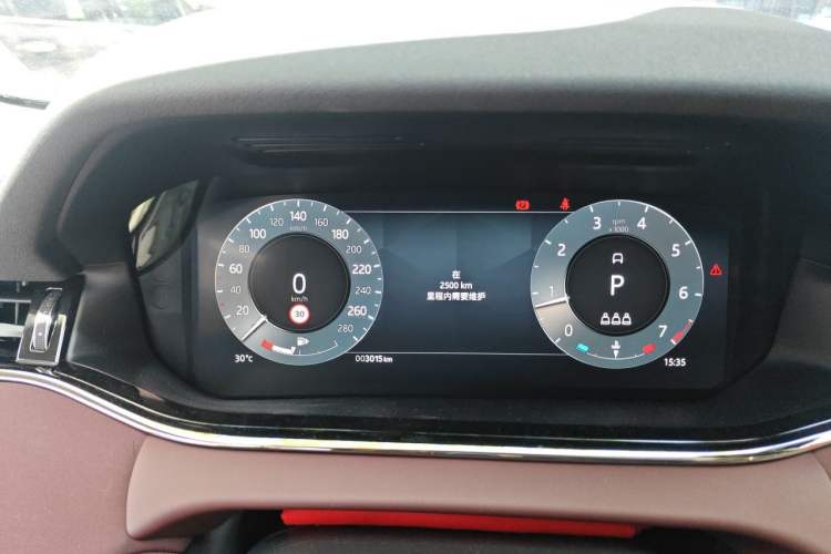 Used Land Rover Range Evoque 2022 Facelifted Aurora L 249 PS R-Dynamic Luxury Edition Instrument Cluster