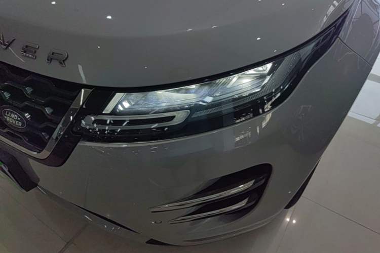 Used Land Rover Range Evoque 2022 Aurora L 249 PS R-Dynamic Luxury Edition Left Front Headlight