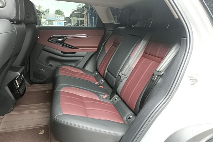 Used Land Rover Range Evoque 2022 Aurora L 249 PS R-Dynamic Luxury Edition Left Rear Seat
