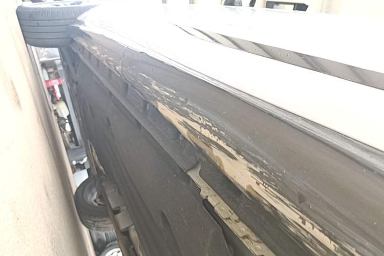 Used Land Rover Range Evoque 2022 Aurora L 249 PS R-Dynamic Luxury Edition Left Side Sill