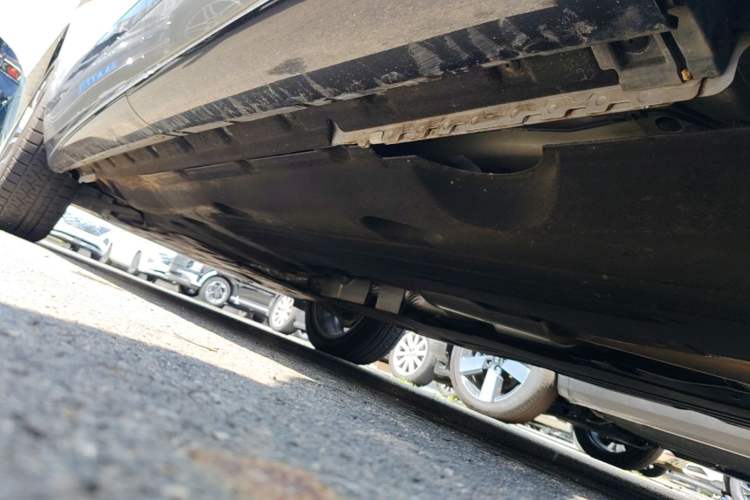 Used Land Rover Range Evoque 2022 Facelifted Aurora L 249 PS R-Dynamic HSE Luxury Edition Left Side Sill