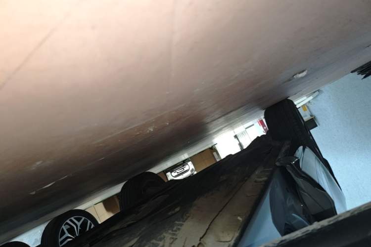 Used Land Rover Range Evoque 2022 Aurora L 249 PS R-Dynamic Collins Antique Bronze Special Edition Right Side Sill