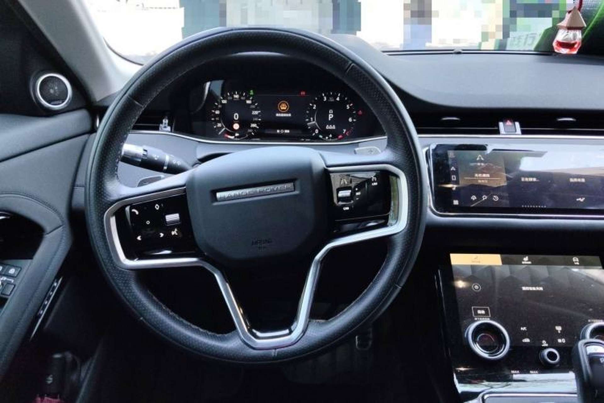 Used Land Rover Range Evoque 2022 Aurora L 249 PS R-Dynamic Collins Antique Bronze Special Edition Steering Wheel