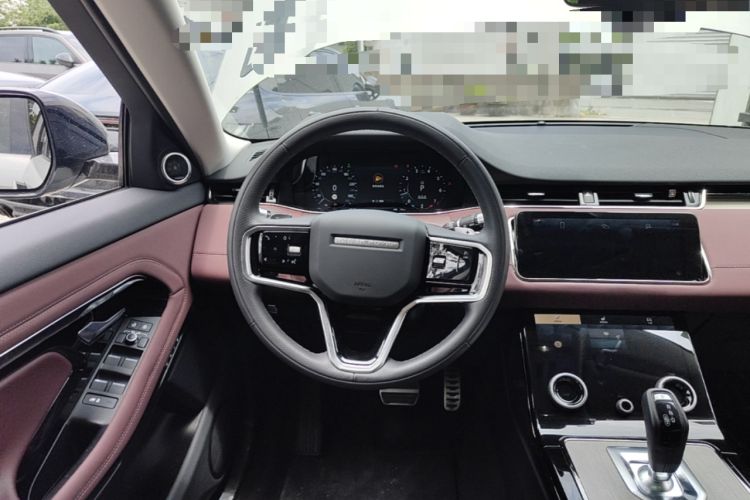 Used Land Rover Range Evoque 2022 Facelifted Aurora L 249 PS R-Dynamic Luxury Edition Steering Wheel