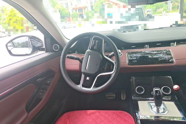 Used Land Rover Range Evoque 2022 Aurora L 249 PS R-Dynamic Luxury Edition Steering Wheel