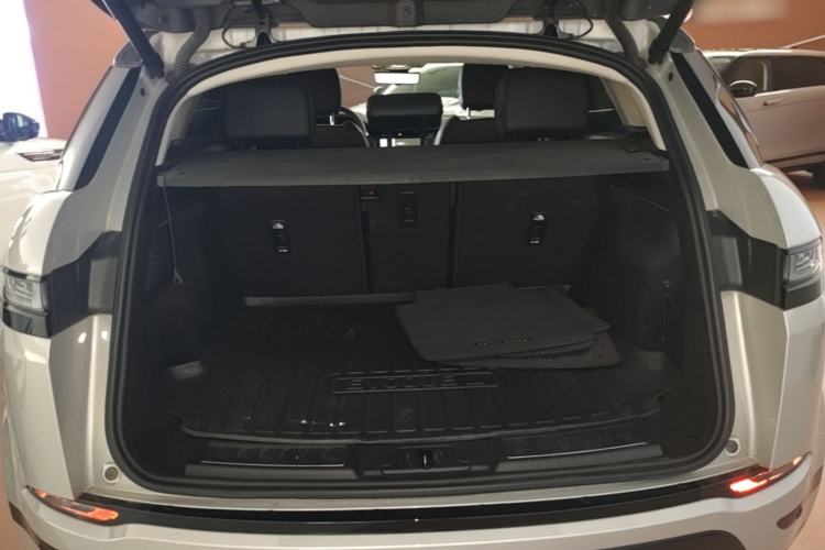 Used Land Rover Range Evoque 2022 Aurora L 249 PS R-Dynamic Collins Antique Bronze Special Edition Trunk