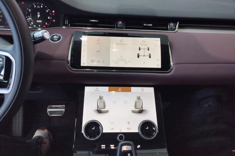 Used Land Rover Range Evoque 2022 Facelifted Aurora L 249 PS R-Dynamic Luxury Edition Audio And AC Panel