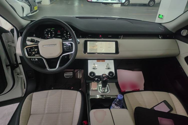 Used Land Rover Range Evoque 2022 Range Rover L 249 PS R-Dynamic HSE Luxury Edition Center Console