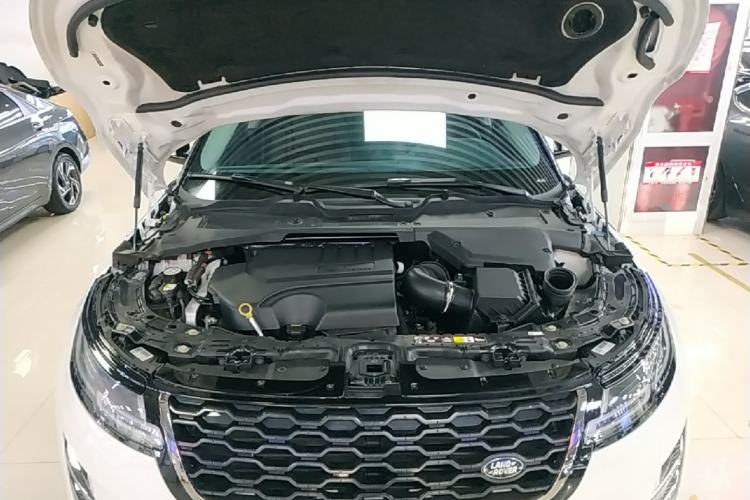 Used Land Rover Range Evoque 2022 Aurora L 249 PS R-Dynamic Luxury Edition Engine Bay