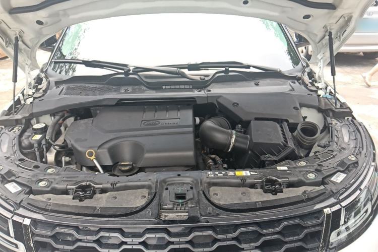 Used Land Rover Range Evoque 2022 Range Rover L 249 PS R-Dynamic HSE Luxury Edition Engine Bay