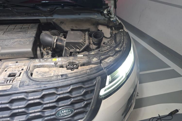 Used Land Rover Range Evoque 2022 Facelifted Aurora L 249 PS R-Dynamic Luxury Edition Engine Bay Left