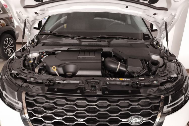 Used Land Rover Range Evoque 2022 Aurora L 249 PS R-Dynamic Luxury Edition Engine Bay