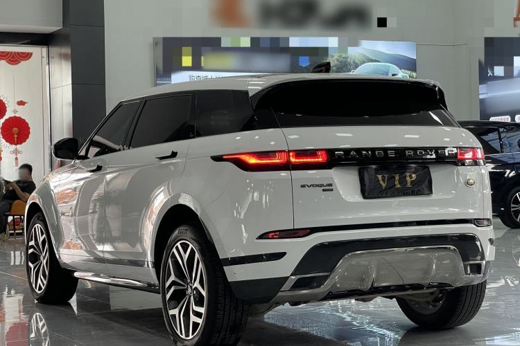 Used Land Rover Range Evoque 2022 Facelifted Aurora L 249 PS R-Dynamic Luxury Edition Exterior 5