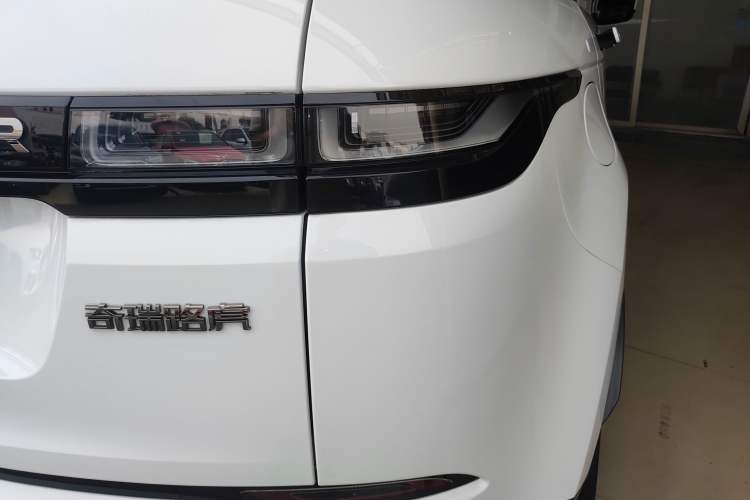 Used Land Rover Range Evoque 2022 Facelifted Aurora L 249 PS R-Dynamic Luxury Edition Exterior 6