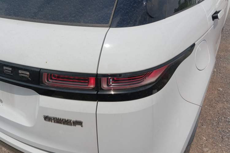 Used Land Rover Range Evoque 2022 Aurora L 249 PS R-Dynamic Luxury Edition Exterior 6