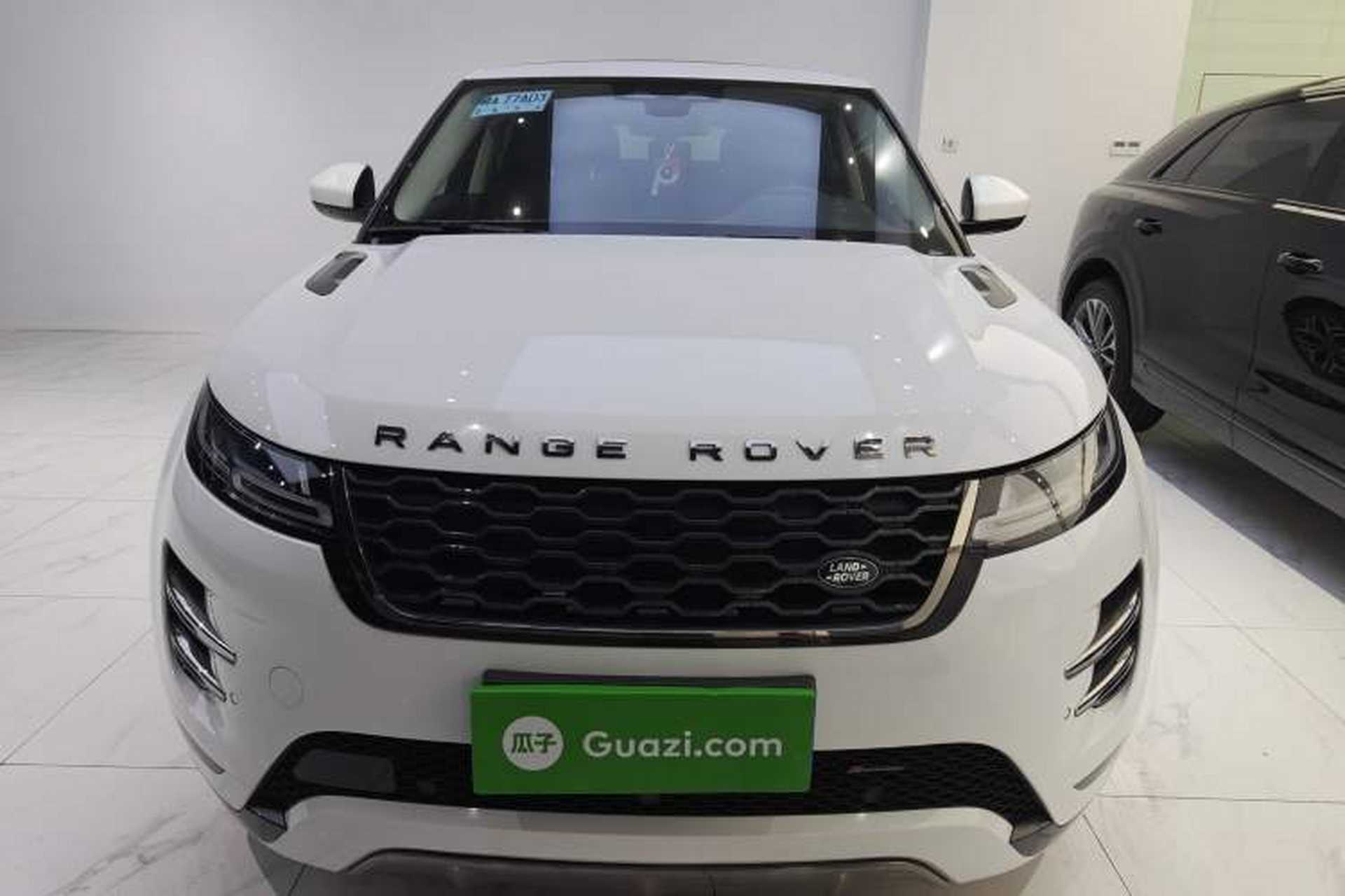 Used Land Rover Range Evoque 2022 Aurora L 249 PS R-Dynamic Luxury Edition Front
