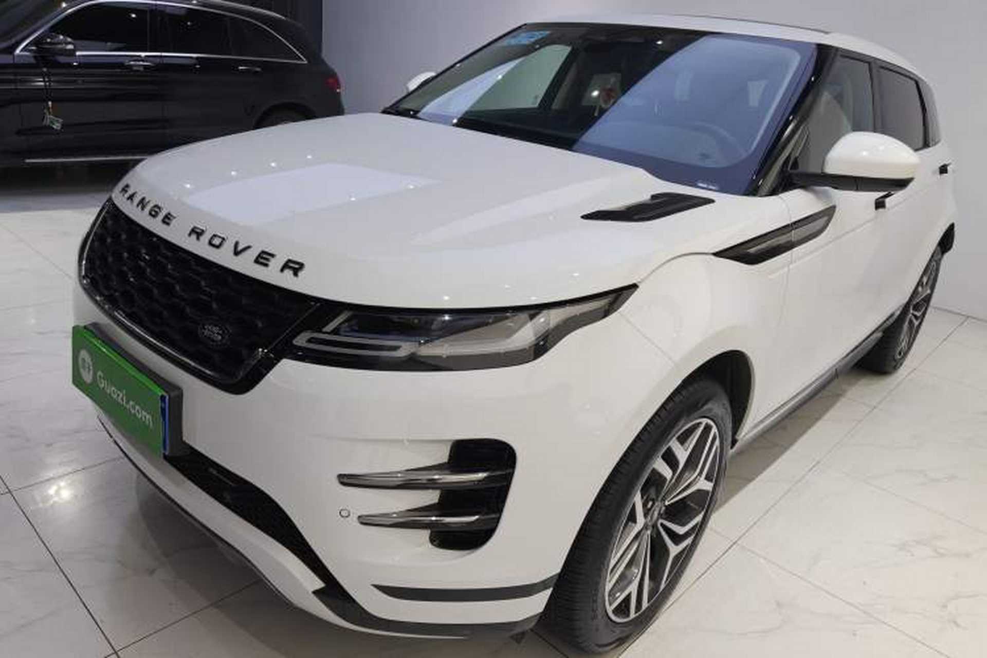 Used Land Rover Range Evoque 2022 Aurora L 249 PS R-Dynamic Luxury Edition Front Left 45 Deg
