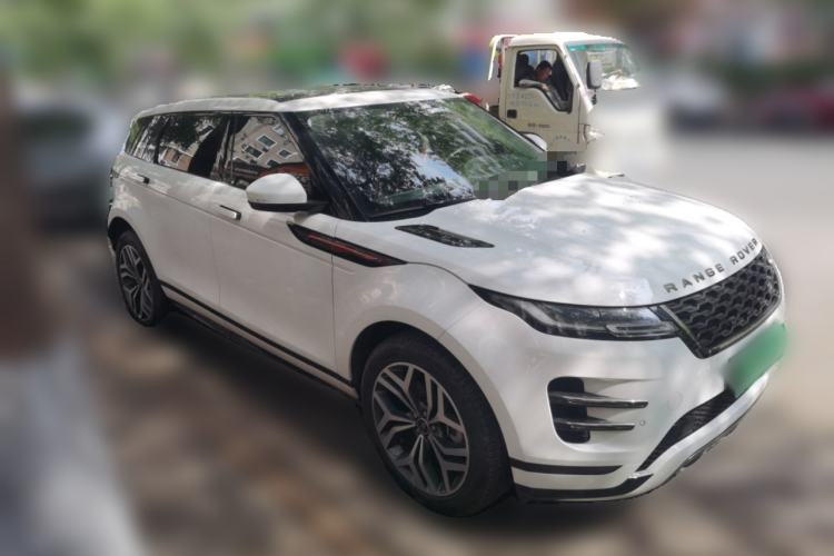 Used Land Rover Range Evoque 2022 Facelifted Aurora L 249 PS R-Dynamic Luxury Edition Front Right 45 Deg