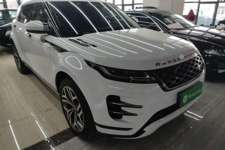 Used Land Rover Range Evoque 2022 Aurora L 249 PS R-Dynamic Luxury Edition Front Right 45 Deg
