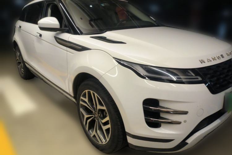 Used Land Rover Range Evoque 2022 Aurora L 249 PS R-Dynamic Luxury Edition Front Right 45 Deg