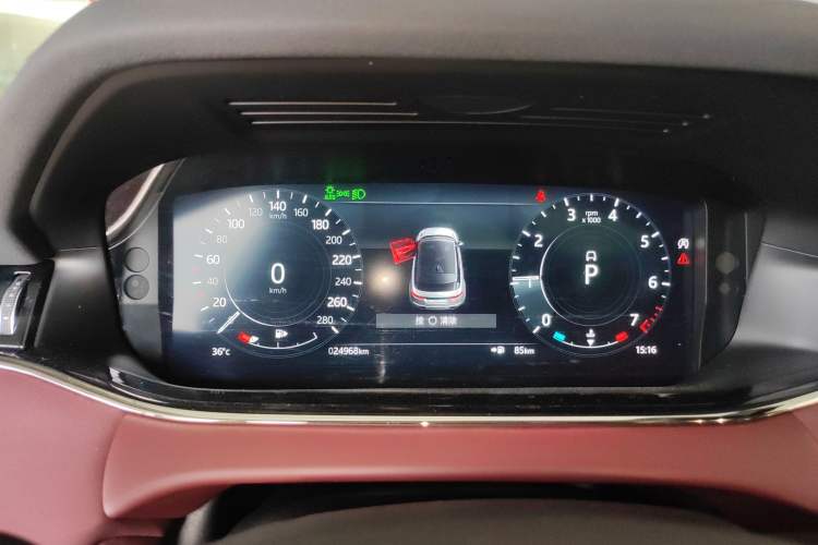 Used Land Rover Range Evoque 2022 Facelifted Aurora L 249 PS R-Dynamic Luxury Edition Instrument Cluster
