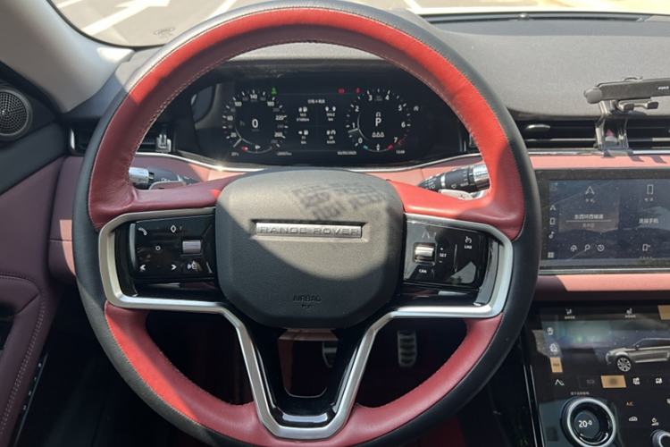Used Land Rover Range Evoque 2022 Facelifted Aurora L 249 PS R-Dynamic Luxury Edition Interior 1