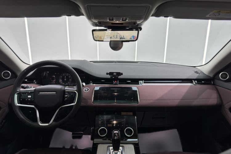 Used Land Rover Range Evoque 2022 Aurora L 249 PS R-Dynamic Luxury Edition Interior 2
