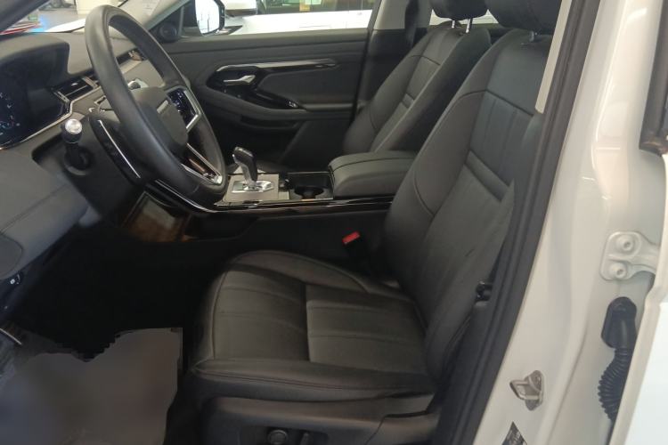 Used Land Rover Range Evoque 2022 Facelifted Aurora L 249 PS R-Dynamic Luxury Edition Left Front Seat