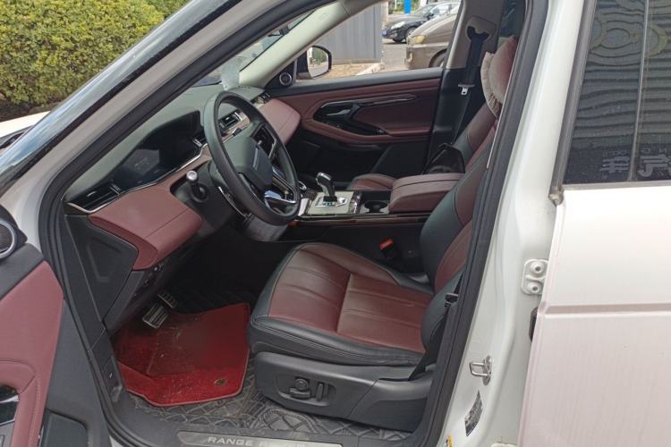 Used Land Rover Range Evoque 2022 Facelifted Aurora L 249 PS R-Dynamic Luxury Edition Left Front Seat