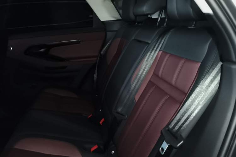 Used Land Rover Range Evoque 2022 Aurora L 249 PS R-Dynamic Luxury Edition Left Rear Seat