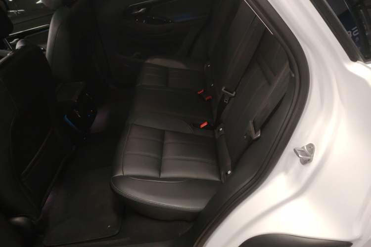 Used Land Rover Range Evoque 2022 Facelifted Aurora L 249 PS R-Dynamic Luxury Edition Left Rear Seat