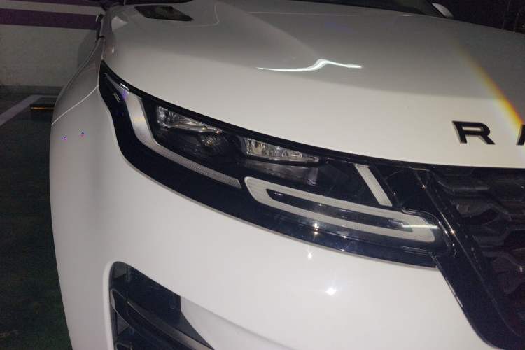 Used Land Rover Range Evoque 2022 Aurora L 249 PS R-Dynamic Luxury Edition Right Front Headlight