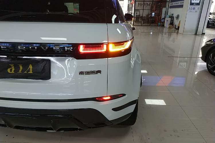 Used Land Rover Range Evoque 2022 Aurora L 249 PS R-Dynamic Luxury Edition Right Rear Taillight