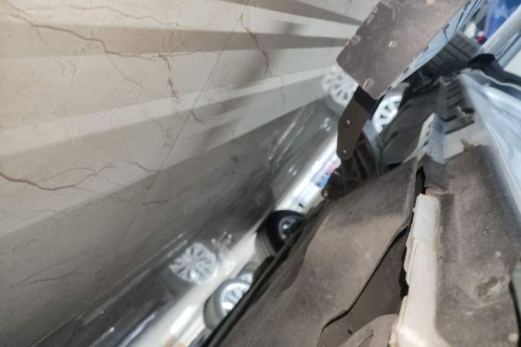Used Land Rover Range Evoque 2022 Aurora L 249 PS R-Dynamic Luxury Edition Right Side Sill