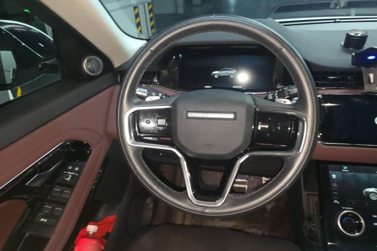 Used Land Rover Range Evoque 2022 Facelifted Aurora L 249 PS R-Dynamic Luxury Edition Steering Wheel