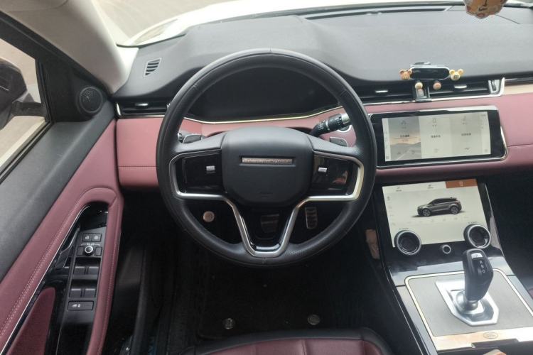 Used Land Rover Range Evoque 2022 Facelifted Aurora L 249 PS R-Dynamic Luxury Edition Steering Wheel