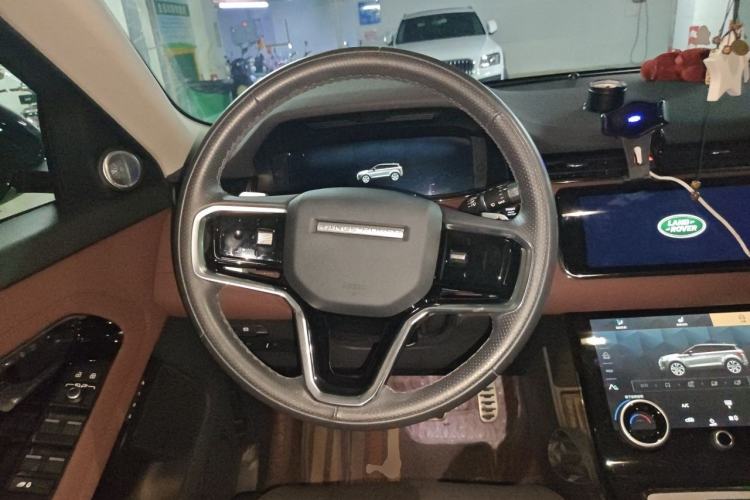 Used Land Rover Range Evoque 2022 Facelifted Aurora L 249 PS R-Dynamic Luxury Edition Steering Wheel