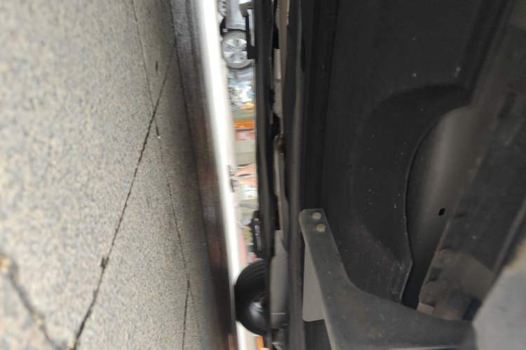Used Land Rover Range Evoque 2023 Aurora L 249 PS Collins Antique Bronze Special Edition Chassis Rear Right