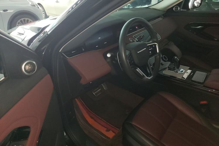 Used Land Rover Range Evoque 2023 Aurora L 249 PS Luxury Edition Driver Seat