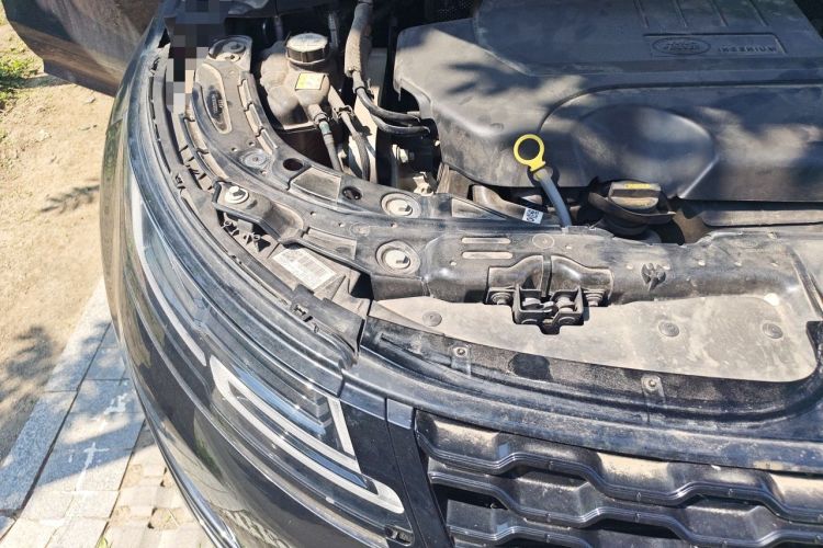 Used Land Rover Range Evoque 2023 Aurora L 249 PS Luxury Edition Engine Bay Right