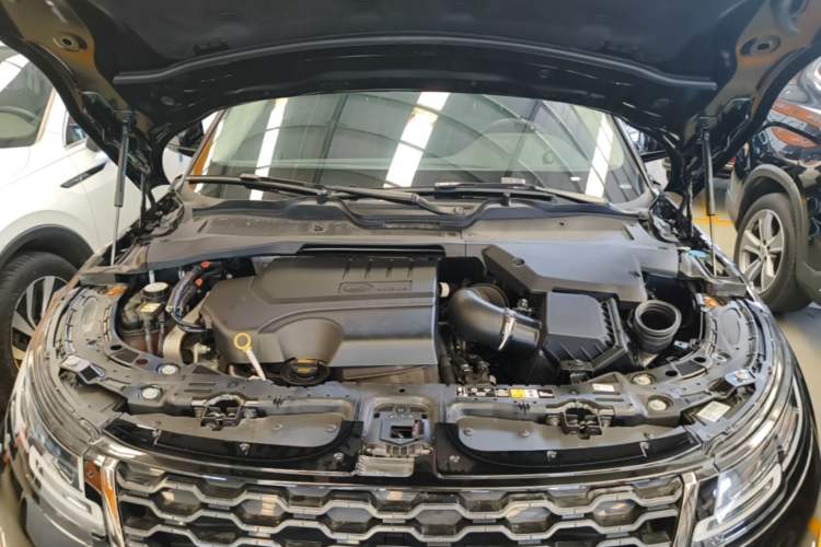 Used Land Rover Range Evoque 2023 Aurora L 249 PS Luxury Edition Engine Bay