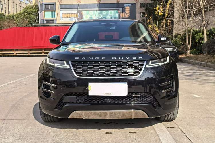 Used Land Rover Range Evoque 2023 Aurora L 249 PS Luxury Edition Front