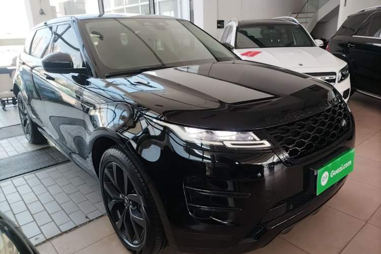 Used Land Rover Range Evoque 2023 Aurora L 249 PS Luxury Edition Front Right 45 Deg