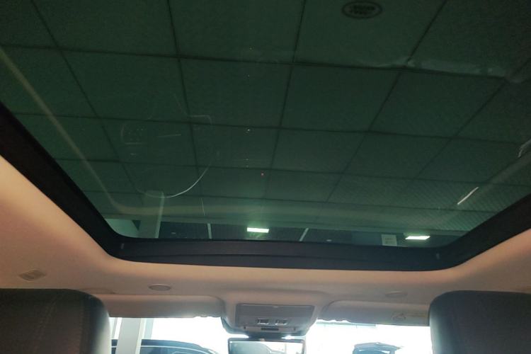 Used Land Rover Range Evoque 2023 Aurora L 249 PS Luxury Edition Headliner