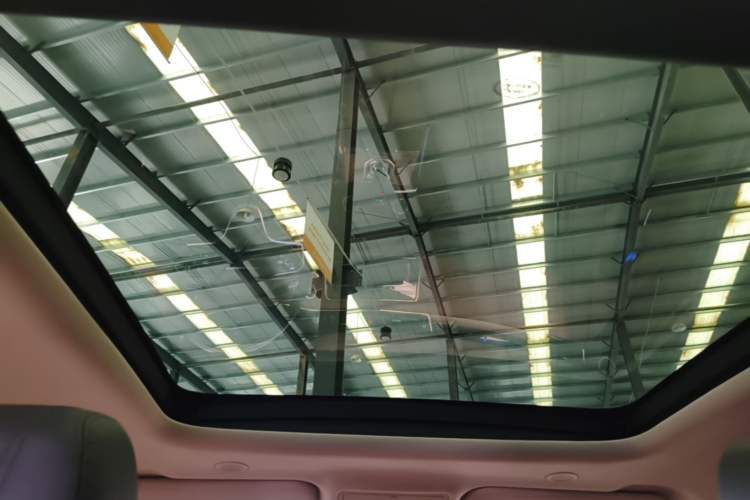 Used Land Rover Range Evoque 2023 Aurora L 249 PS Luxury Edition Headliner