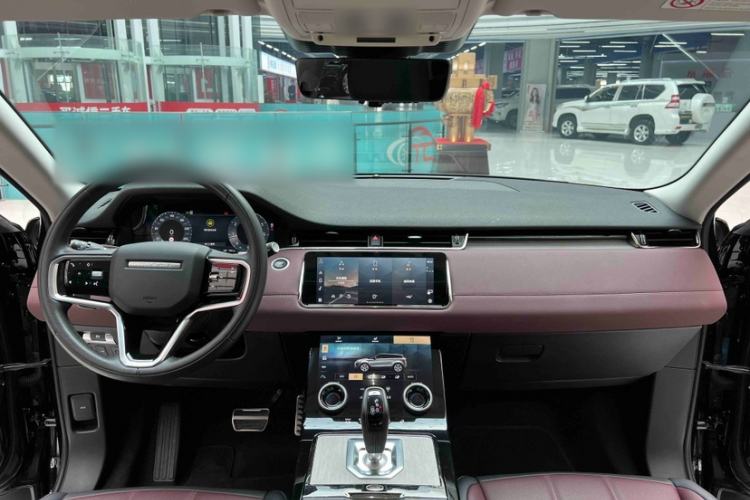 Used Land Rover Range Evoque 2023 Aurora L 249 PS Luxury Edition Interior 3