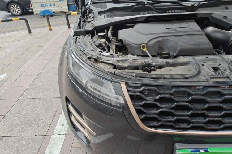 Used Land Rover Range Evoque 2023 Aurora L 249 PS Collins Antique Bronze Special Edition Right Front Headlight